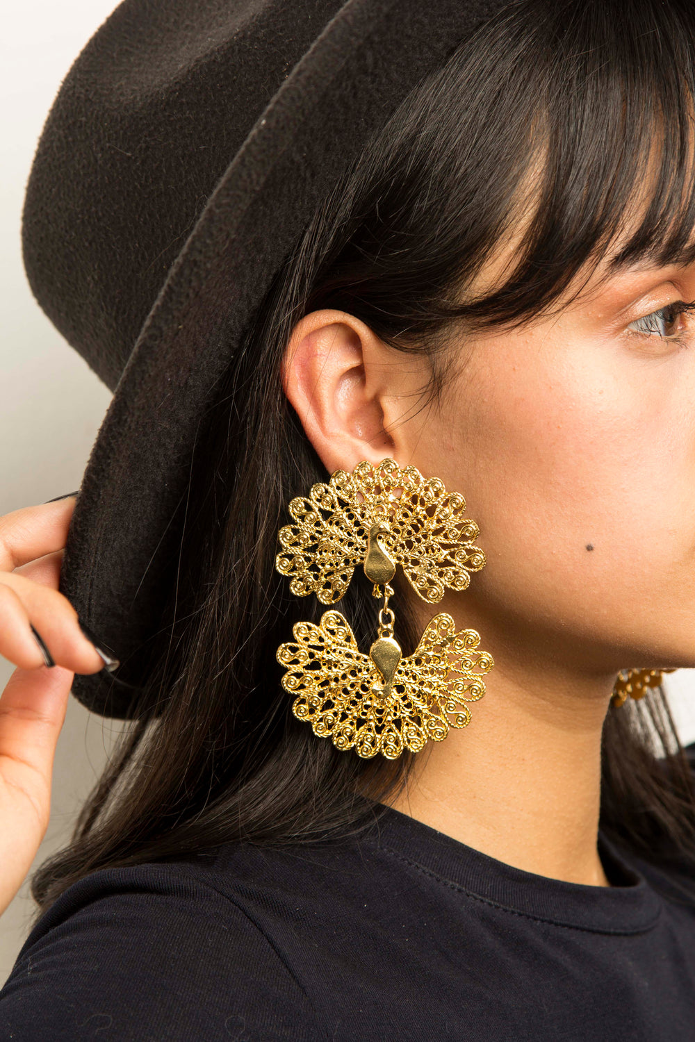 Peacock Day & Night earrings From Day Chic to Night Glam